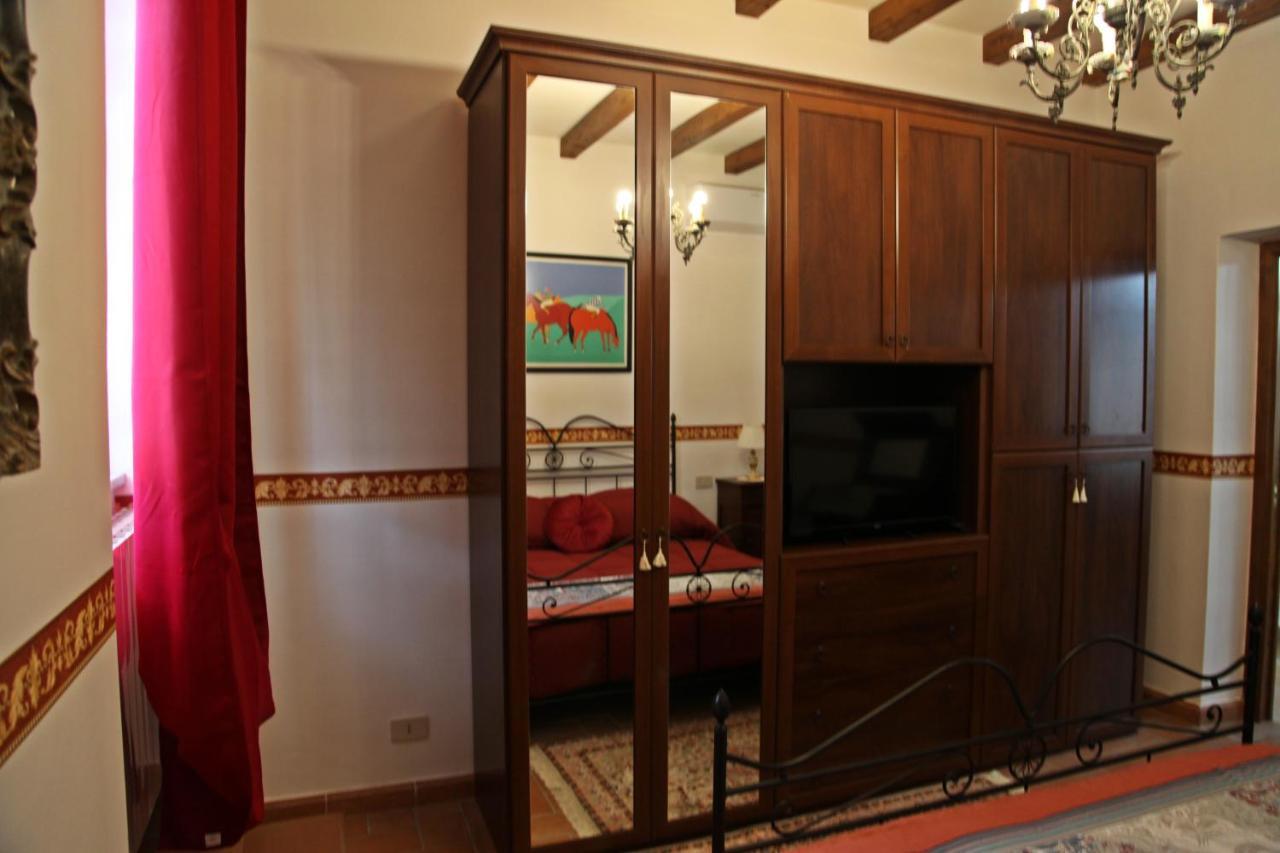 Casa Vacanze Nives Tuscania Exterior foto